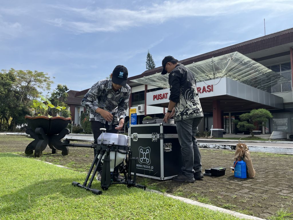 Drone Sprayer Gerilya, Drone 6 liter, Drone Mini, Drone Pertanian