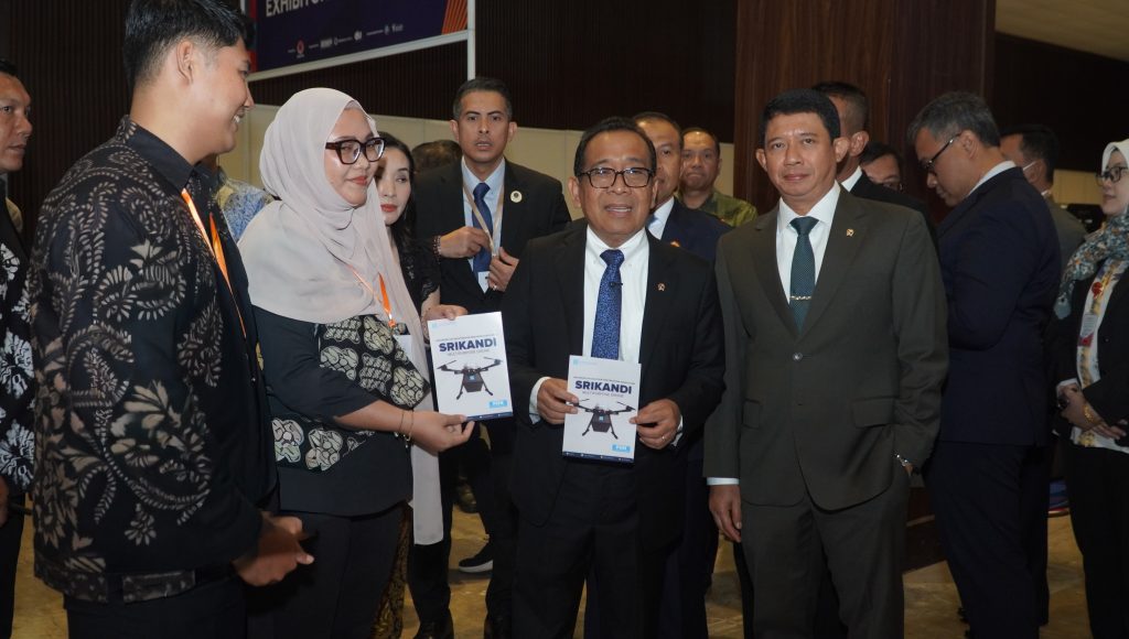 Menteri Koordinator Bidang Pembangunan Manusia dan Kebudayaan
